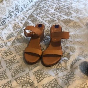Tan Wedge Sandala